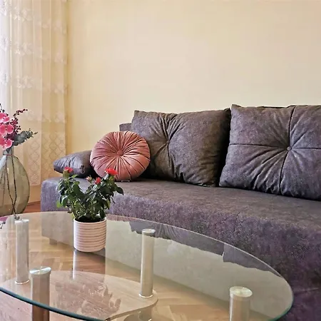 Apartment Ferienwohnung Fuer 8 Personen Ca 100 M In Silo, Adriakueste Kroatien Kroatische Inseln