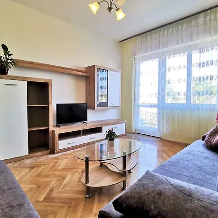 Apartment Ferienwohnung Fuer 8 Personen Ca 100 M In Silo, Adriakueste Kroatien Kroatische Inseln
