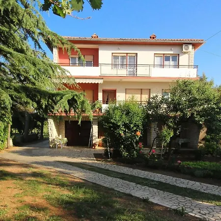 Apartment Ferienwohnung Fuer 8 Personen Ca 100 M In Silo, Adriakueste Kroatien Kroatische Inseln